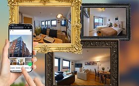 Sidemersey Livings- Convenient 1-Bedroom Flat With A View, Central Liverpool