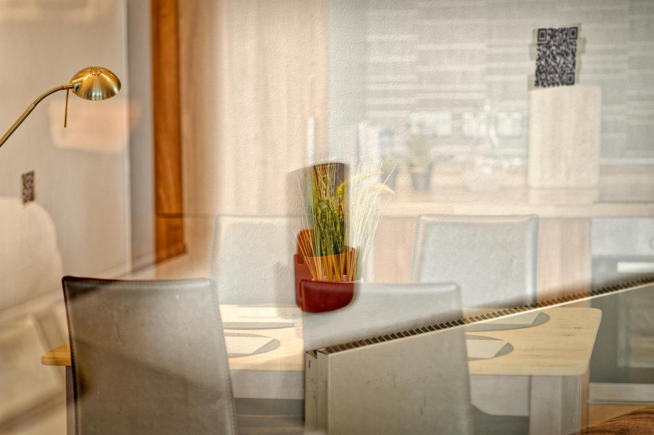 Sidemersey Livings- Convenient 1-Bedroom Flat With A View, Central Liverpool Exterior photo